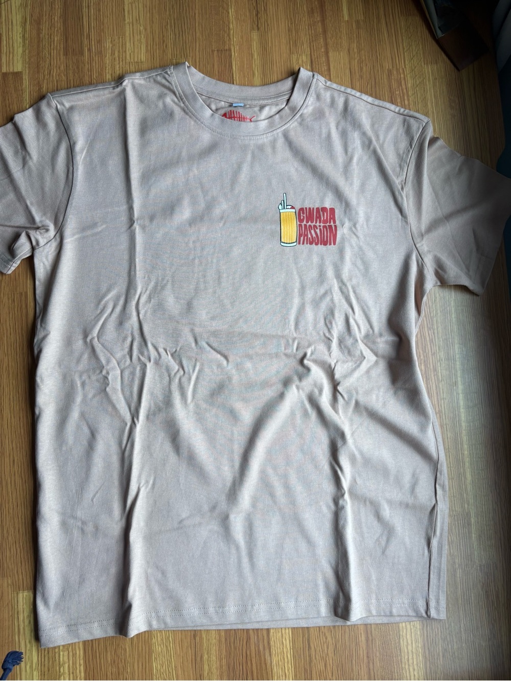 Short-Sleeve Crewneck T-Shirt in Light Beige